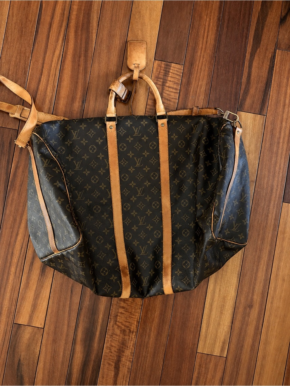 Louis Vuitton Monogram Canvas Keepall Duffel Bag in Brown and Tan - Picture 3 of 6